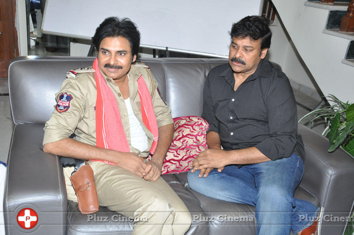 Pawankalyan Meets Chiranjeevi Photos | Picture 1139784