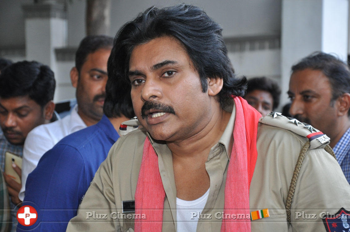 Pawan Kalyan - Pawankalyan Meets Chiranjeevi Photos | Picture 1139786