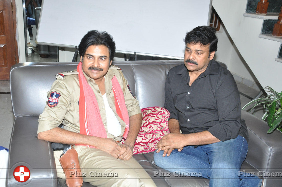 Pawankalyan Meets Chiranjeevi Photos | Picture 1139795