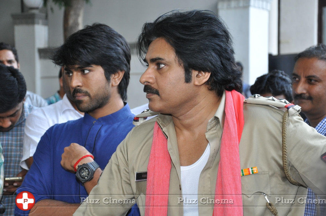 Pawankalyan Meets Chiranjeevi Photos | Picture 1139796