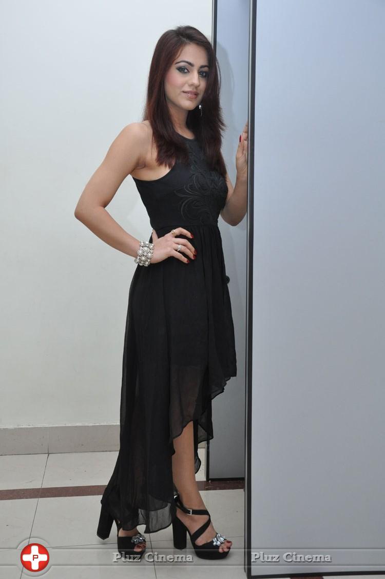 Aksha Pardasany Cute Gallery | Picture 1140684