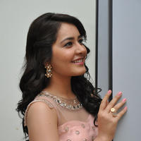 Rashi Khanna at Bengal Tiger Movie Audio Launch Photos | Picture 1139952
