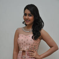 Rashi Khanna at Bengal Tiger Movie Audio Launch Photos | Picture 1139955