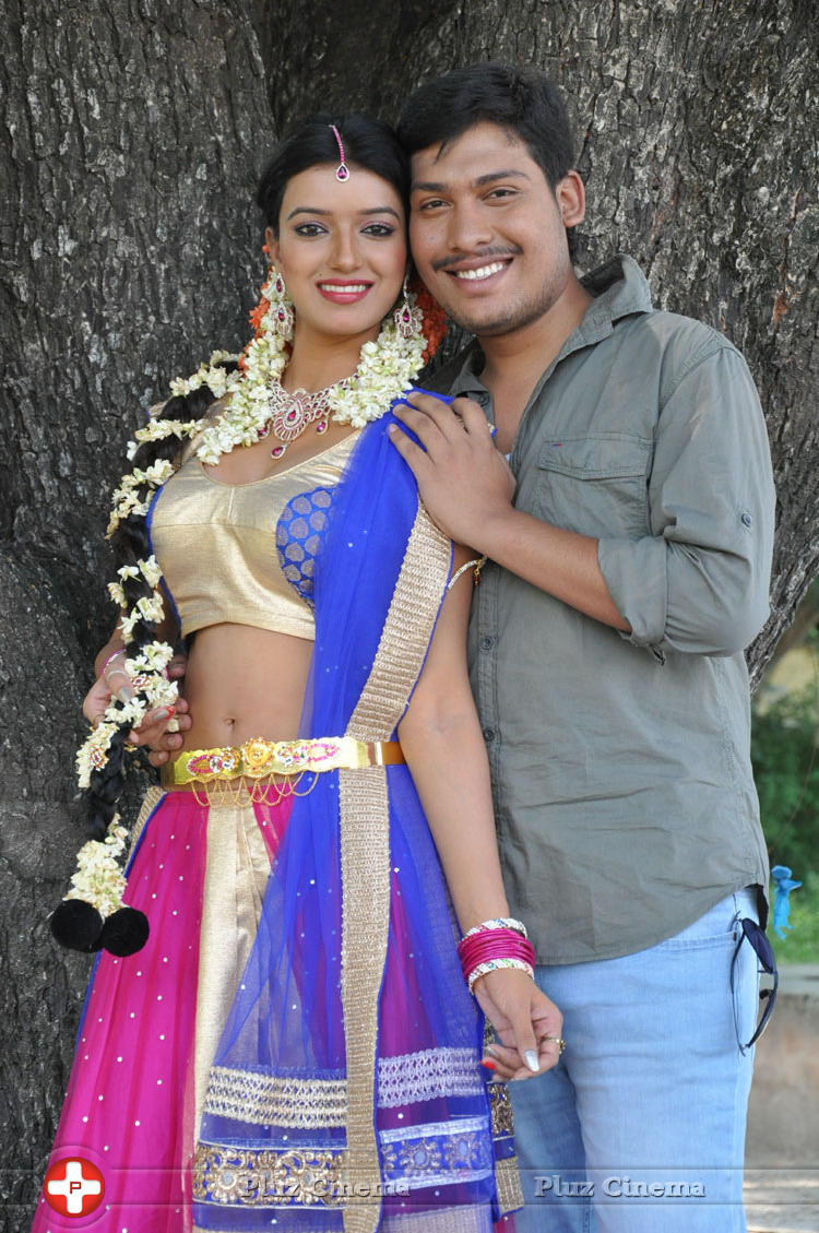 Junction Lo Jayamalini Movie Opening Stills | Picture 1144100