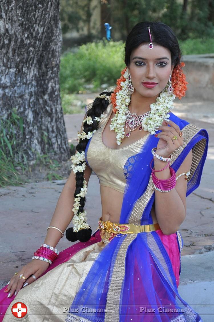 Maneesha Singh at Junction Lo Jayamalini Movie Opening Photos | Picture 1144133