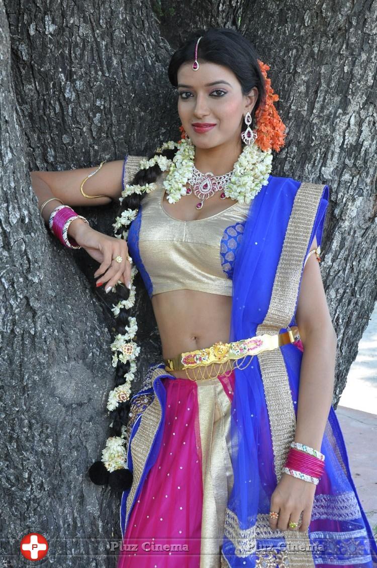 Maneesha Singh at Junction Lo Jayamalini Movie Opening Photos | Picture 1144147