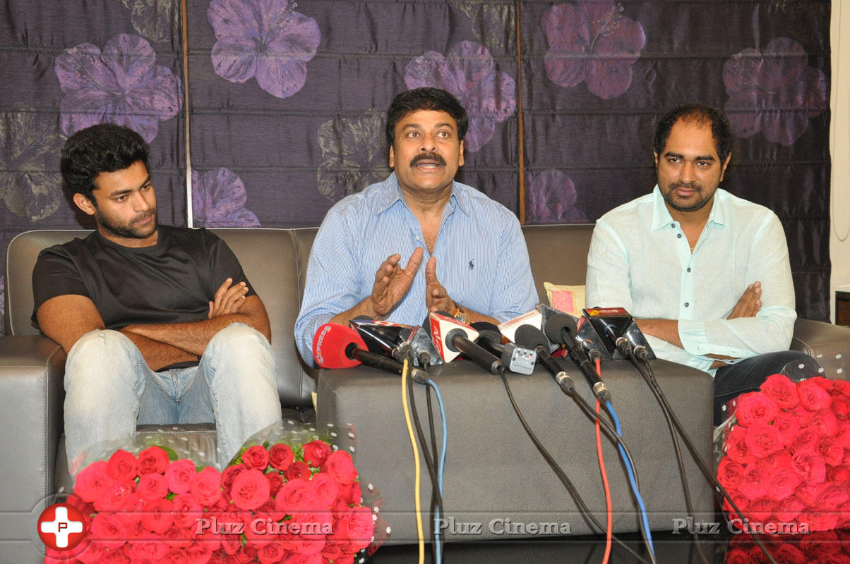 Kanche Team Congratulated by Megastar Chiranjeevi Photos | Picture 1145534
