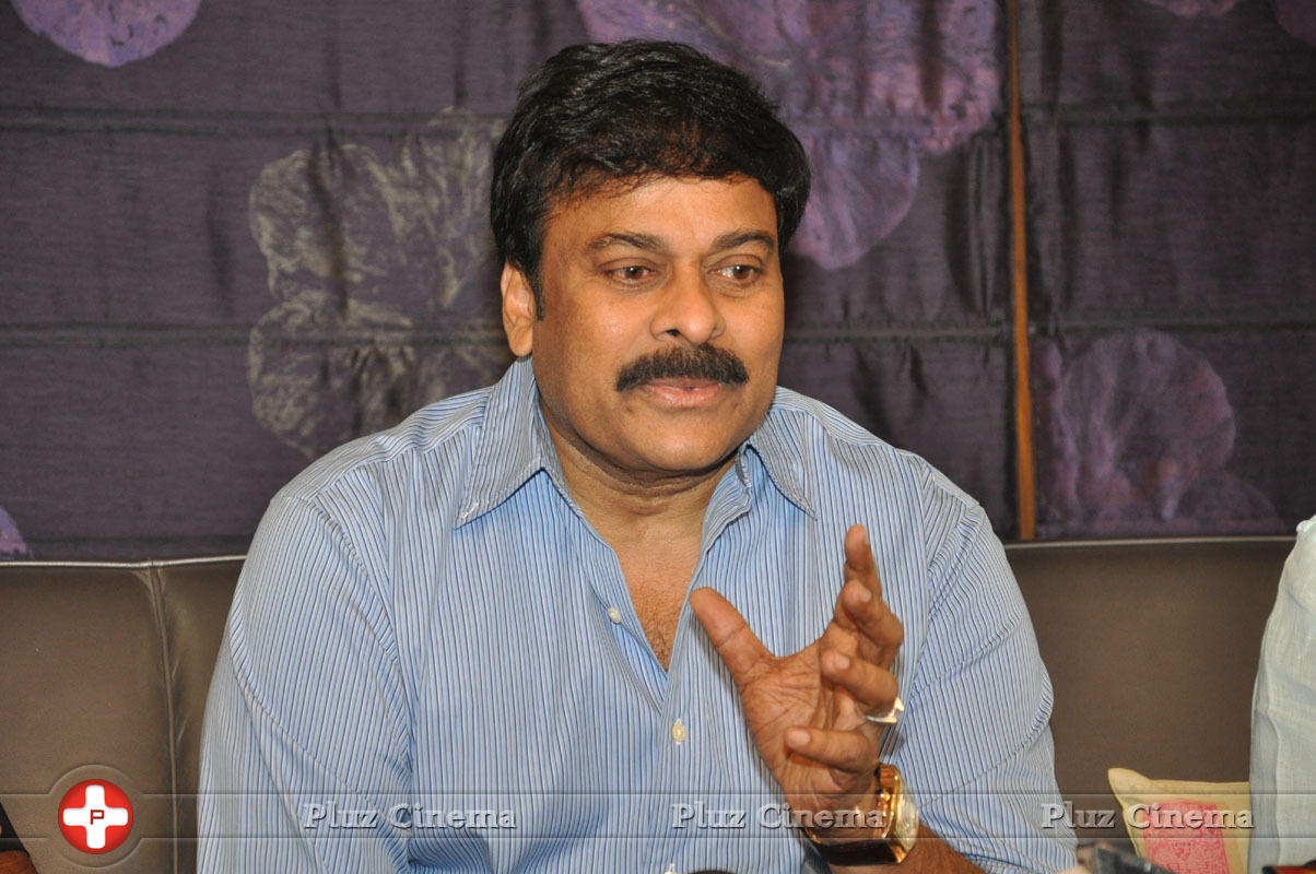 Chiranjeevi (Actors) - Kanche Team Congratulated by Megastar Chiranjeevi Photos | Picture 1145545
