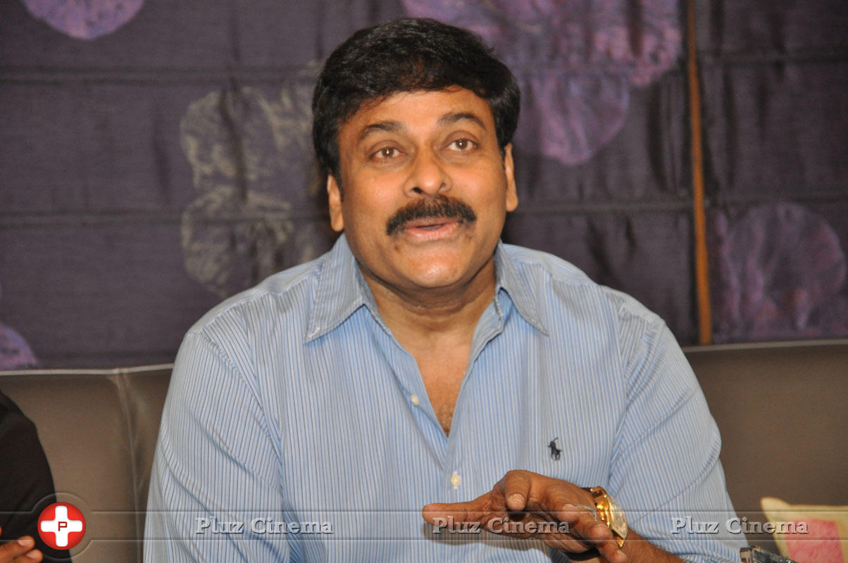 Chiranjeevi (Actors) - Kanche Team Congratulated by Megastar Chiranjeevi Photos | Picture 1145551