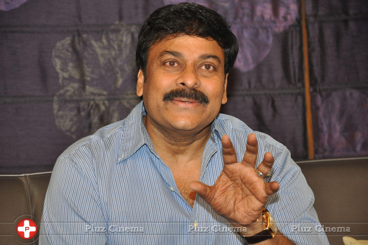 Chiranjeevi (Actors) - Kanche Team Congratulated by Megastar Chiranjeevi Photos | Picture 1145568