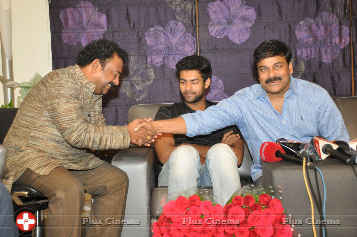 Kanche Team Congratulated by Megastar Chiranjeevi Photos | Picture 1145571