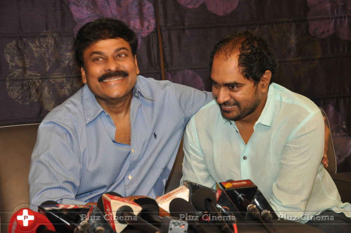 Kanche Team Congratulated by Megastar Chiranjeevi Photos | Picture 1145577