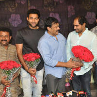 Kanche Team Congratulated by Megastar Chiranjeevi Photos | Picture 1145601