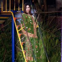 Actress Arshi Khan Outdoor Shoot in Mumbai Photos | Picture 1149572