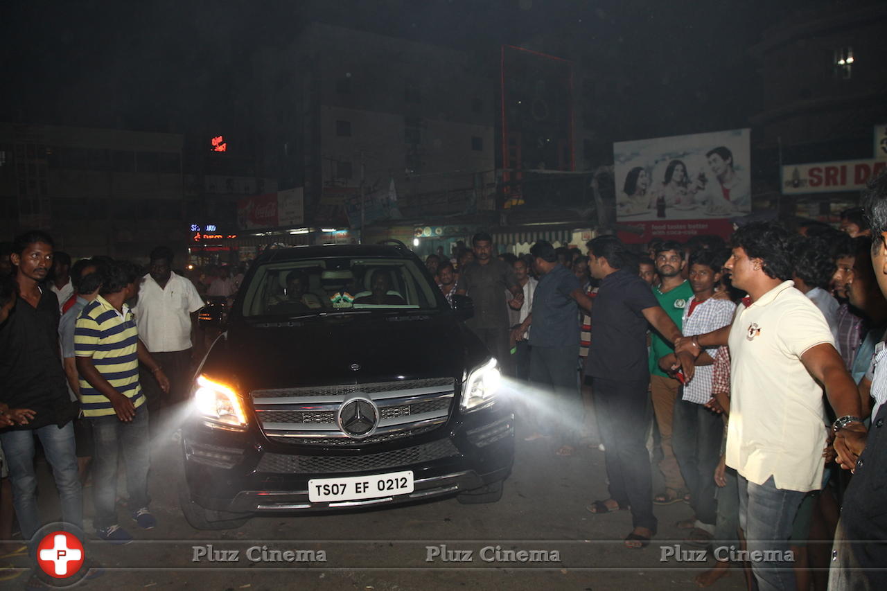 Mohan Babu Watches Dynamite Movie at Krishna Teja Theater Stills | Picture 1109785
