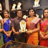 Shamili Launches CMR Jewellery Showroom Stills | Picture 1111371
