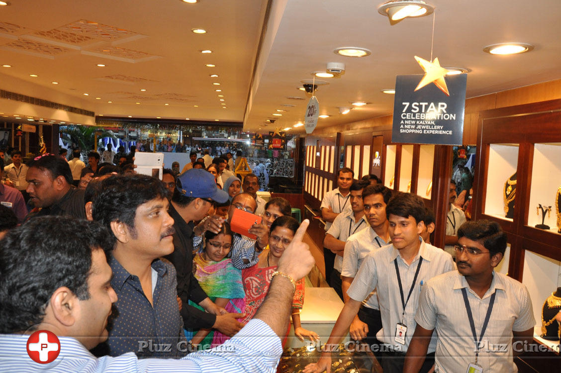 Nagarjuna Launches Kalyan Jewellers Showroom Photos | Picture 1110437