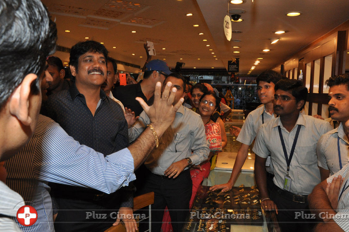 Nagarjuna Launches Kalyan Jewellers Showroom Photos | Picture 1110441