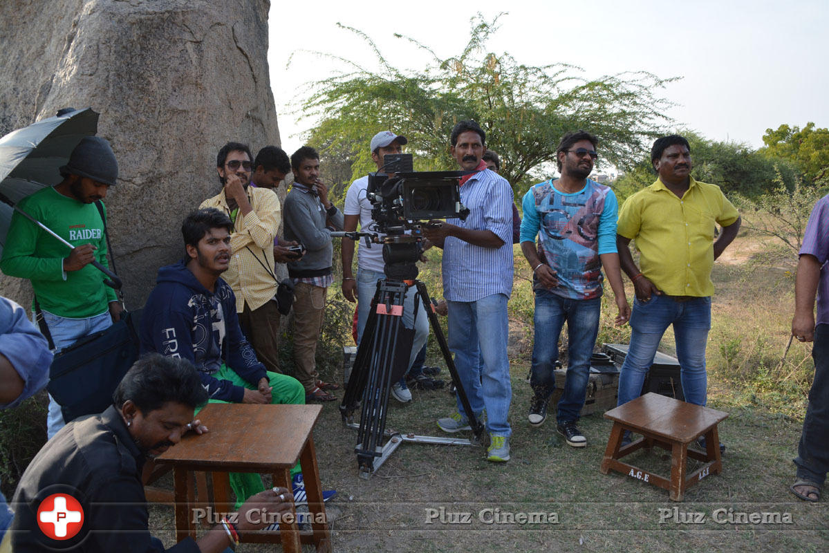 Okkaditho Modalaindi Movie Working Stills | Picture 1116333