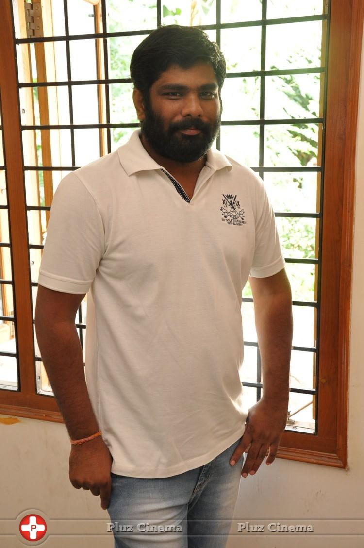 Ketugadu Movie Director Kittu Nalluri Interview Stills | Picture 1122097