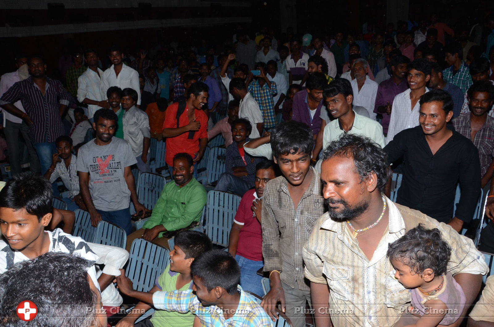 Chandrika Movie Coverage at Sri Mayuri Theatre Rtc X Roads Photos | Picture 1123940