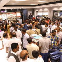 Rashi Khanna Launches Kasam Pullaiah Shopping Mall Stills | Picture 1126578