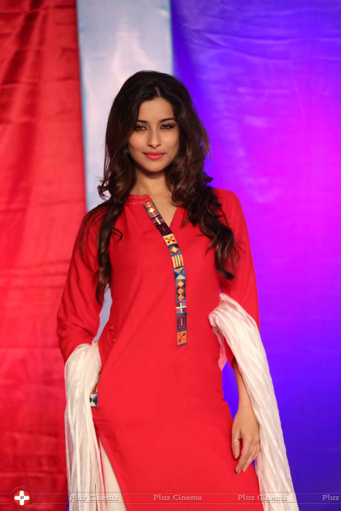 Actress Madhurima Special Gallery | Picture 1127443