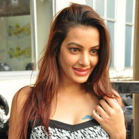 Diksha Panth at Chal Chal Gurram Movie Audio Launch Stills | Picture 1292743