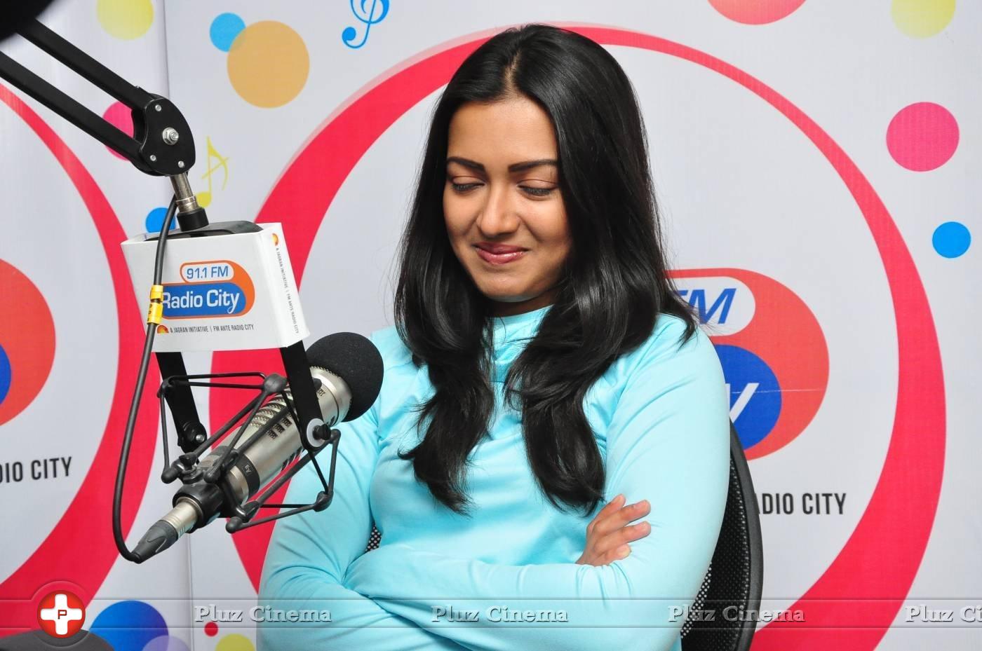 Catherine Tresa at Radio City Stills | Picture 1294749