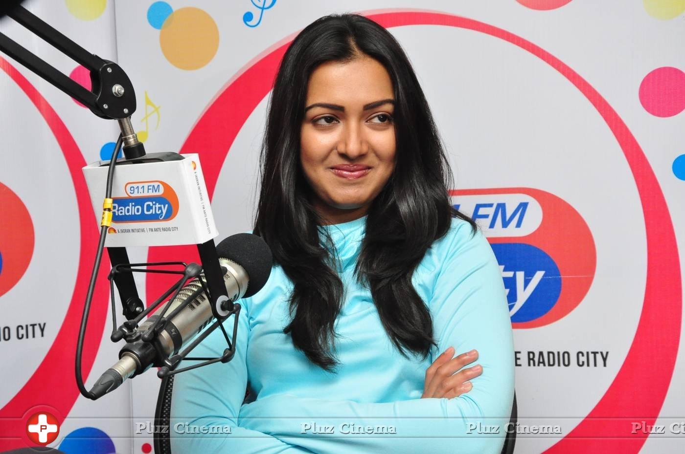 Catherine Tresa at Radio City Stills | Picture 1294751