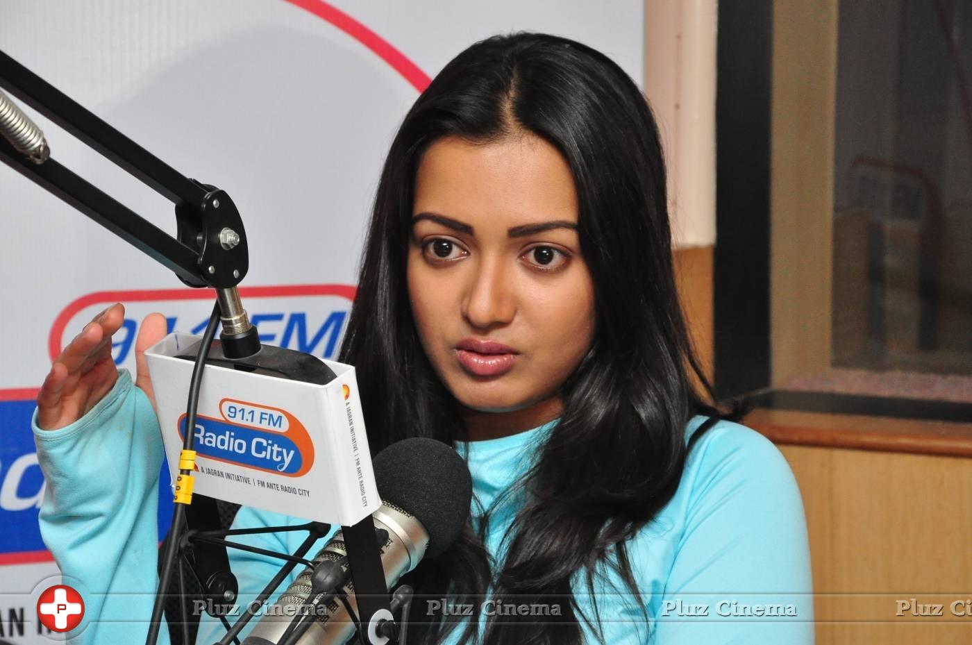 Catherine Tresa at Radio City Stills | Picture 1294812