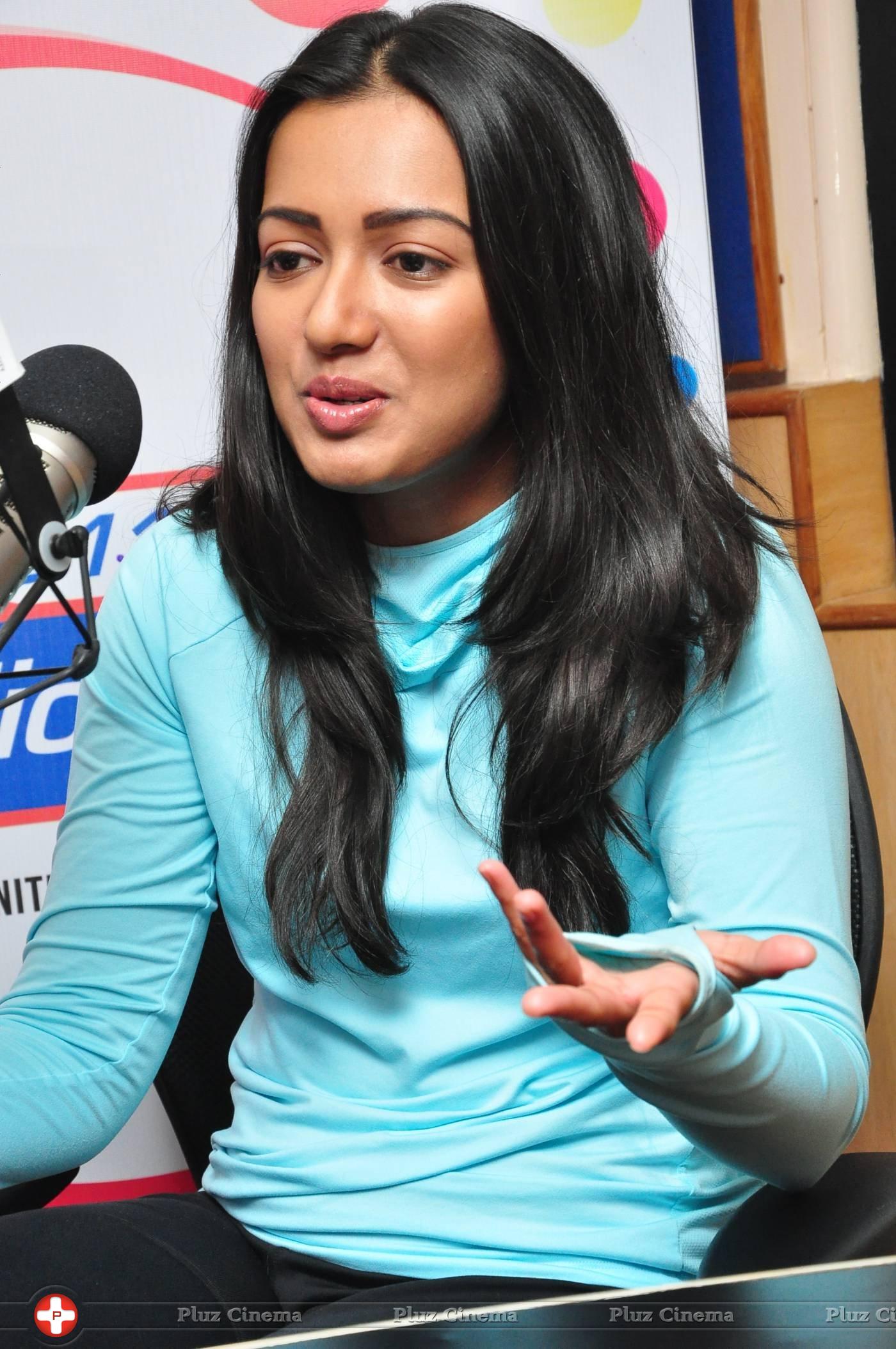 Catherine Tresa at Radio City Stills | Picture 1294831