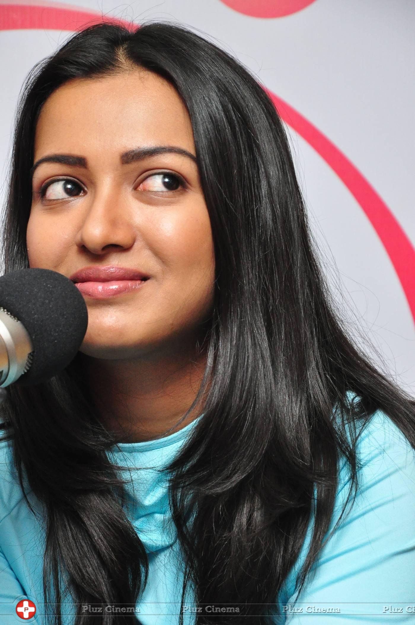 Catherine Tresa at Radio City Stills | Picture 1294837