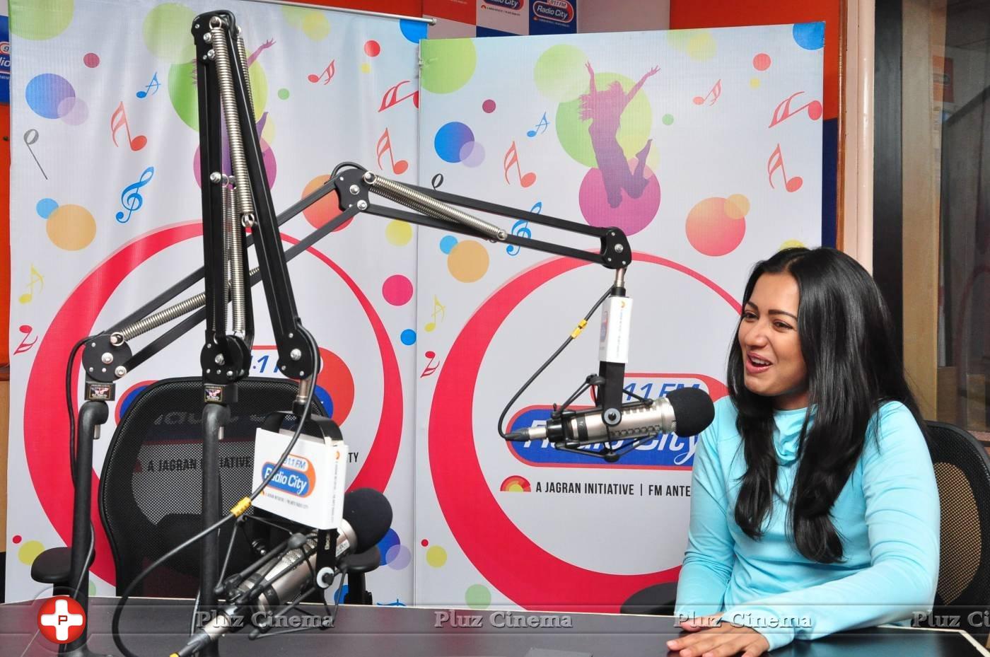 Catherine Tresa at Radio City Stills | Picture 1294858