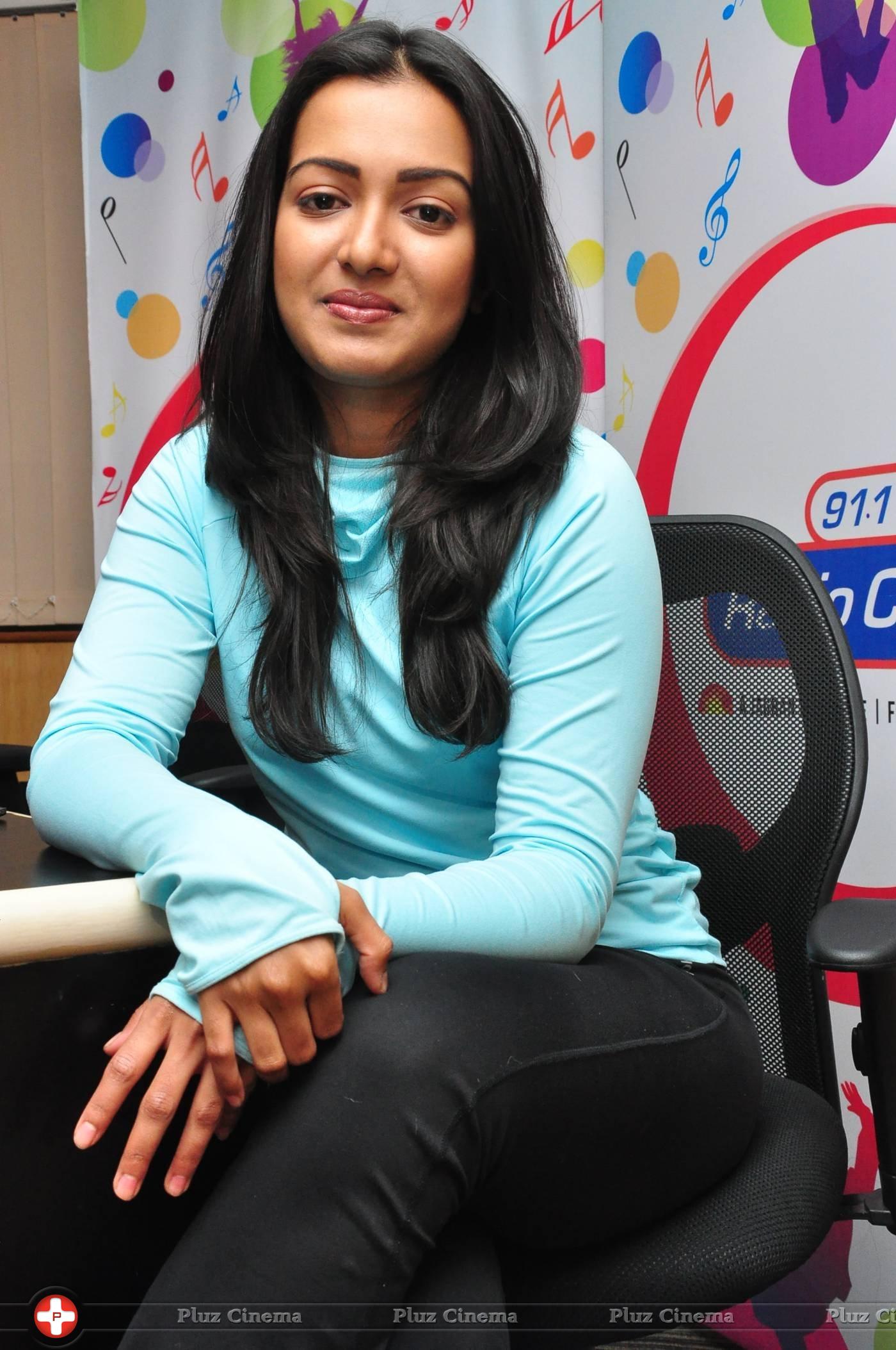 Catherine Tresa at Radio City Stills | Picture 1294866