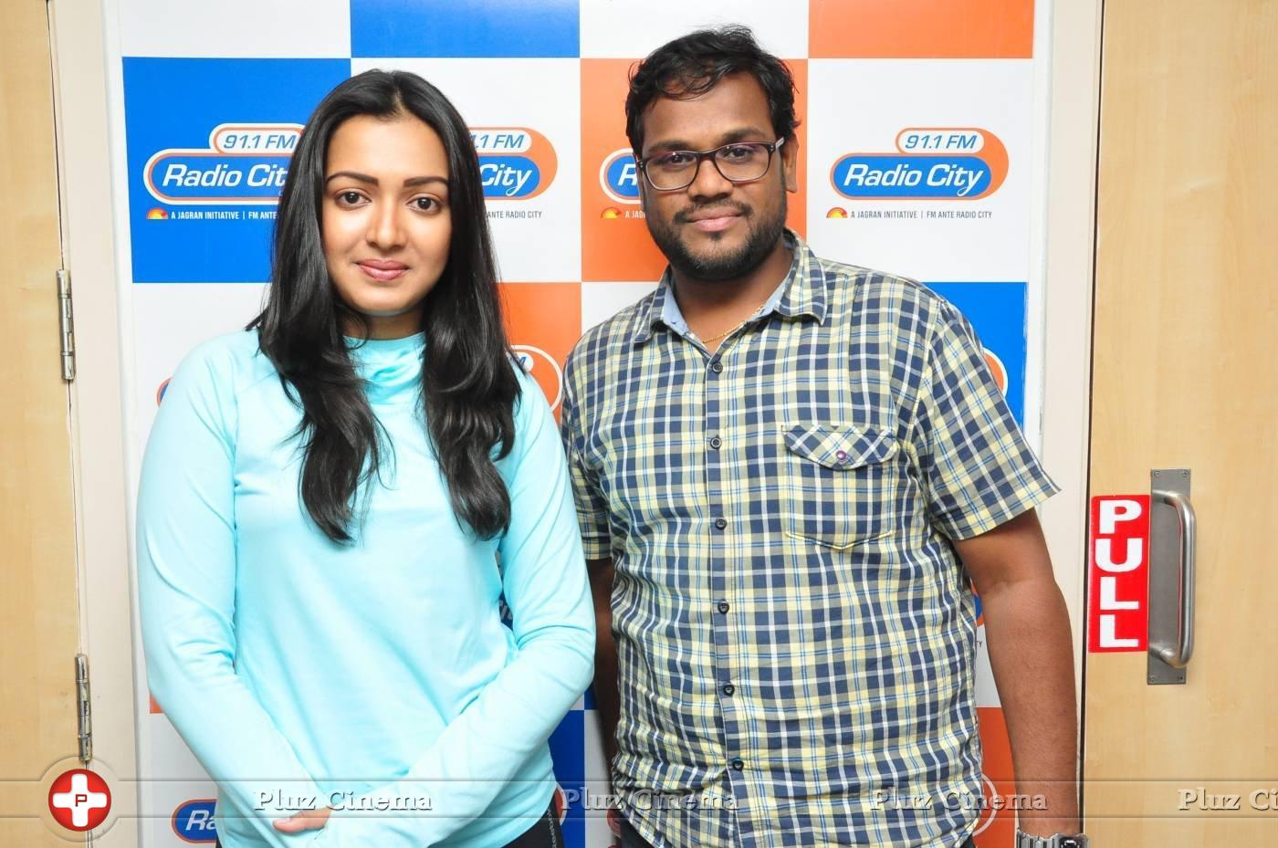 Catherine Tresa at Radio City Stills | Picture 1294881