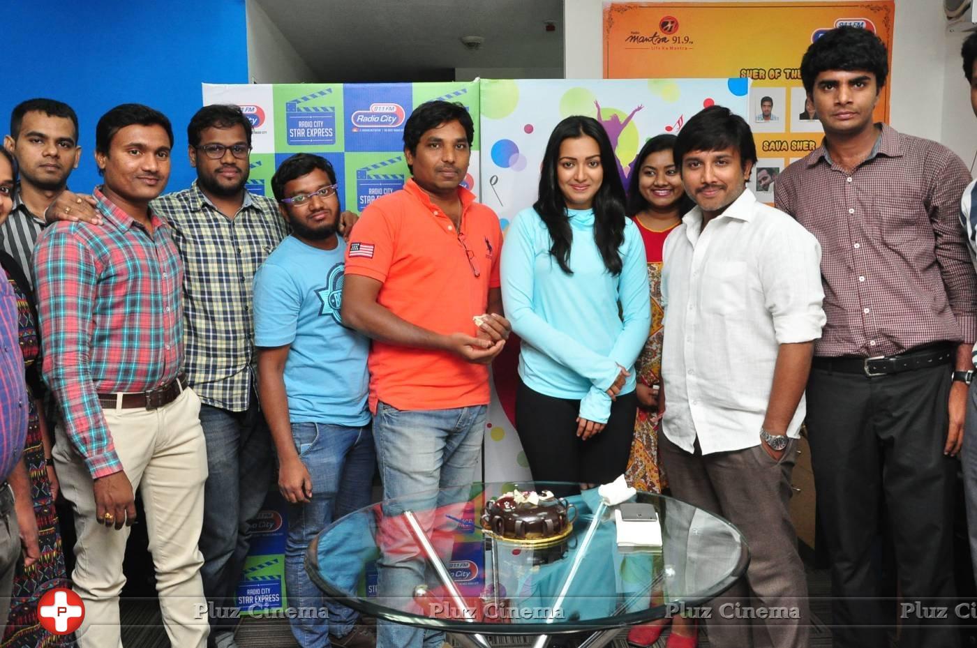 Catherine Tresa at Radio City Stills | Picture 1294910