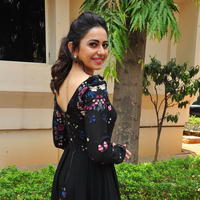 Rakul Preet Singh at Sarrainodu Press Meet Stills | Picture 1297234