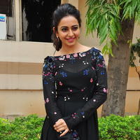 Rakul Preet Singh at Sarrainodu Press Meet Stills | Picture 1297251