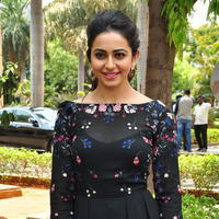 Rakul Preet Singh at Sarrainodu Press Meet Stills | Picture 1297254