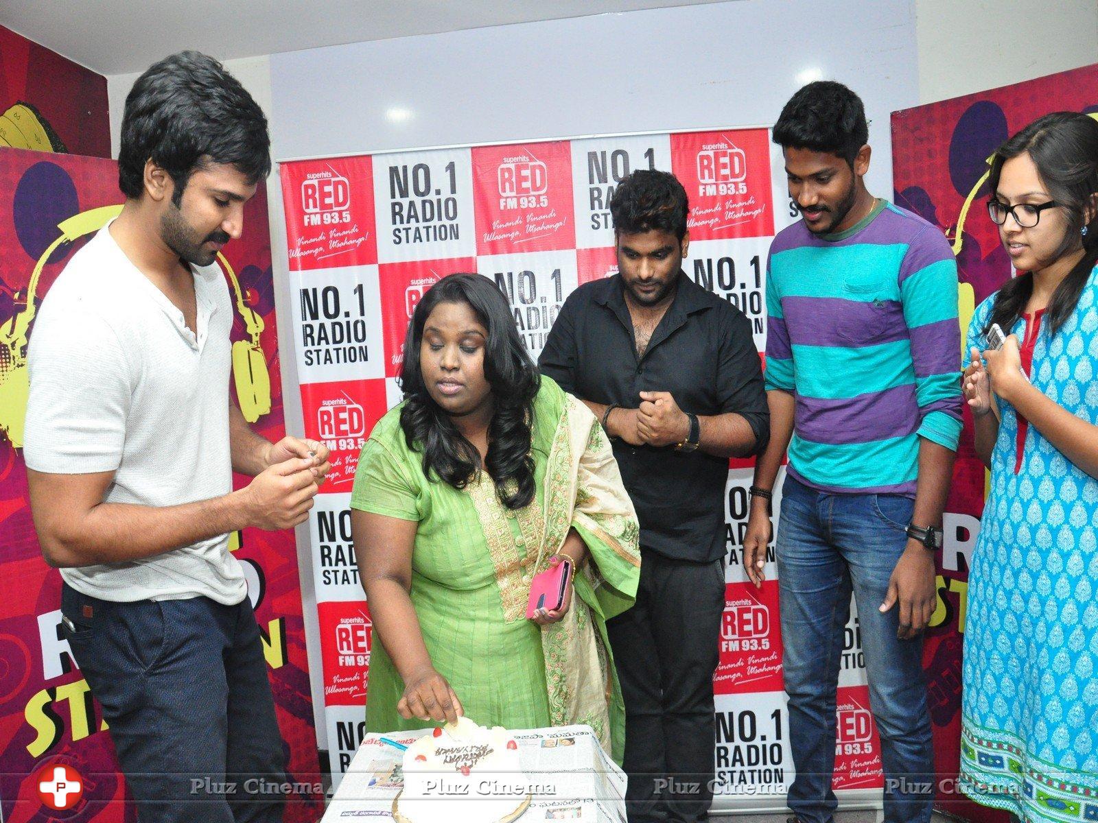 Aadhi at Red FM Photos | Picture 1298114