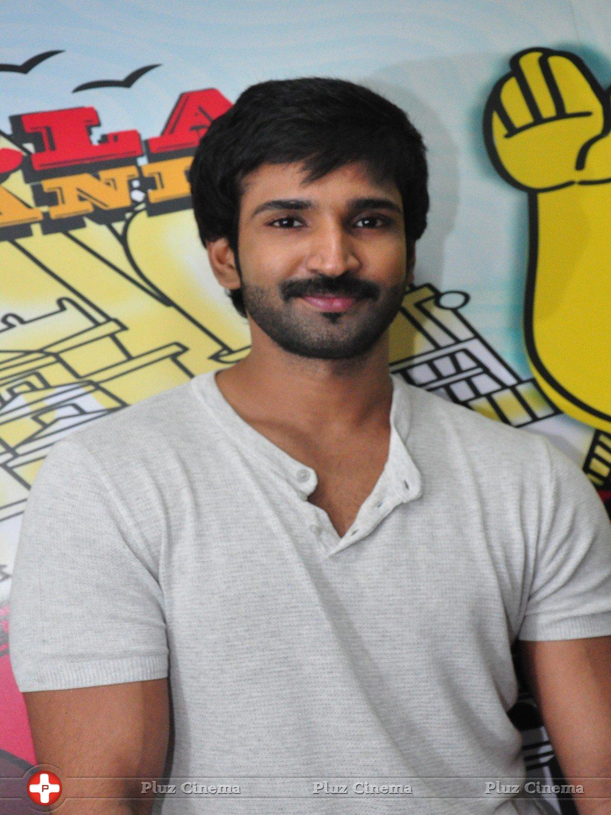 Aadhi Pinisetty - Aadhi at Red FM Photos | Picture 1298125