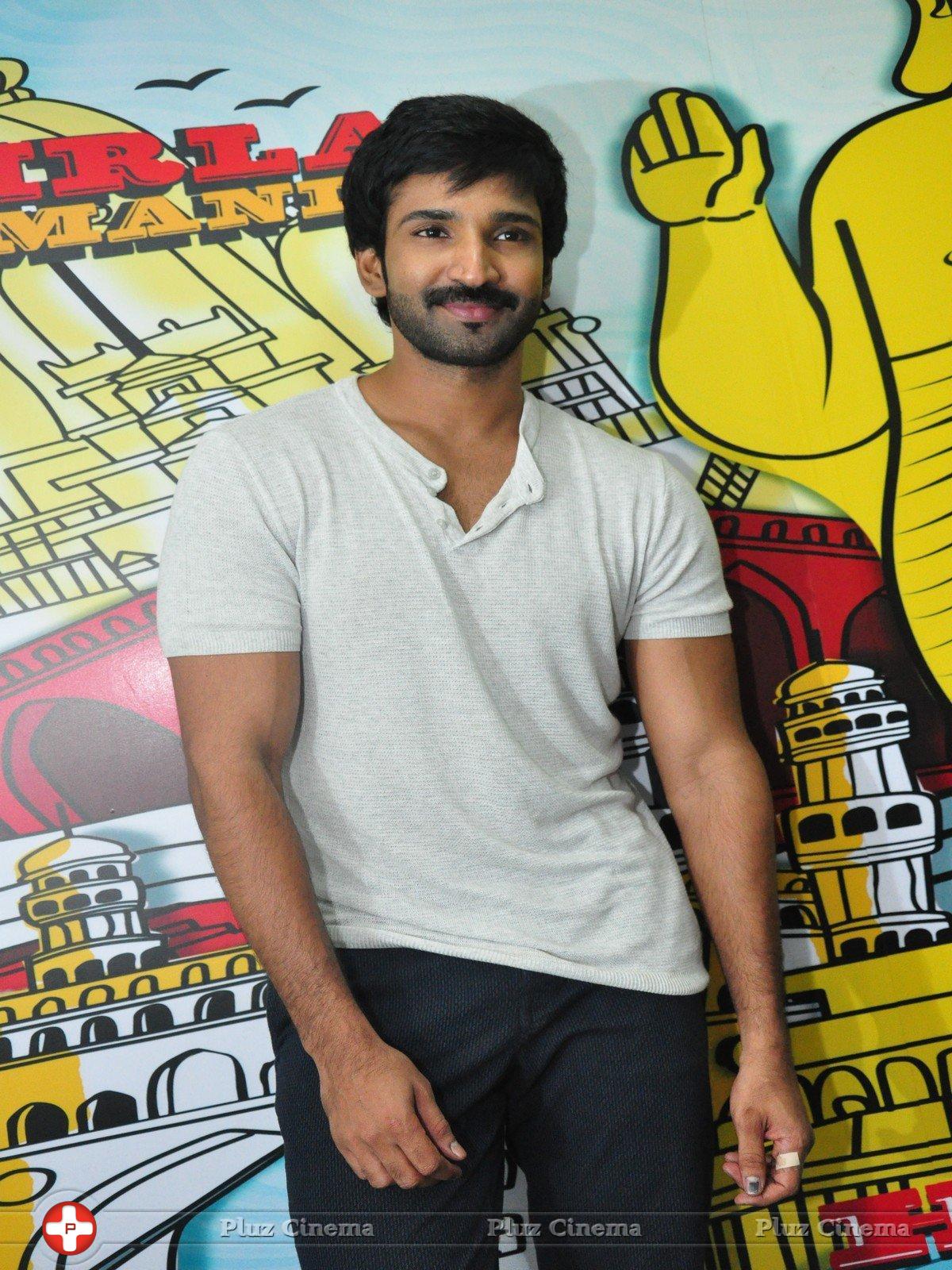 Aadhi Pinisetty - Aadhi at Red FM Photos | Picture 1298128