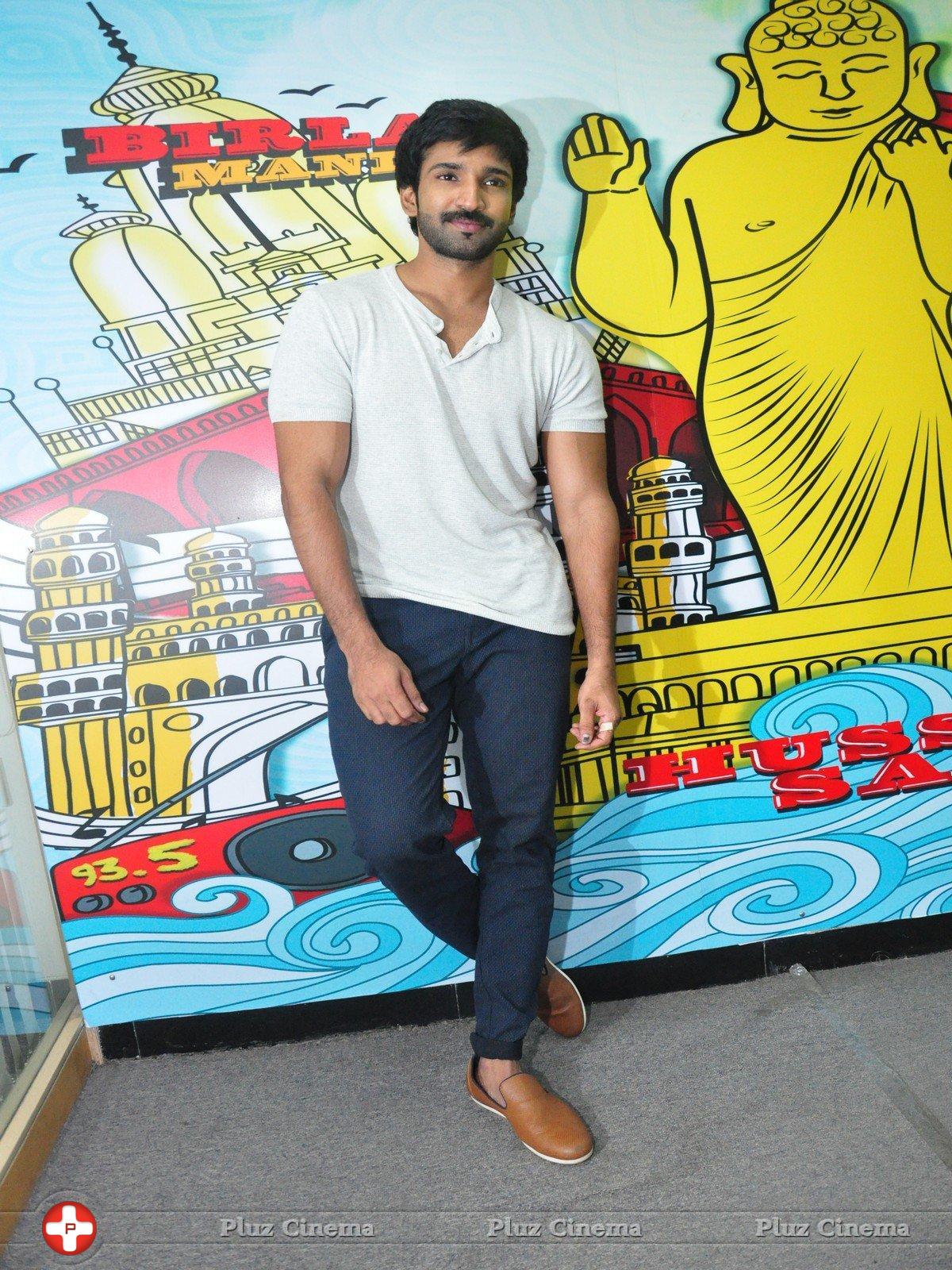 Aadhi Pinisetty - Aadhi at Red FM Photos | Picture 1298131