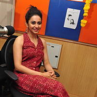 Rakul Preet Singh and Aadhi at Radio City Photos | Picture 1297641