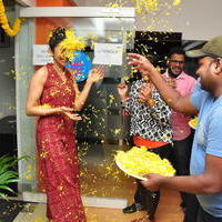 Rakul Preet Singh and Aadhi at Radio City Photos | Picture 1297715