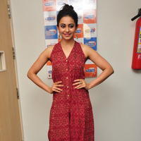 Rakul Preet Singh and Aadhi at Radio City Photos | Picture 1297718