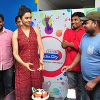 Rakul Preet Singh and Aadhi at Radio City Photos | Picture 1297753