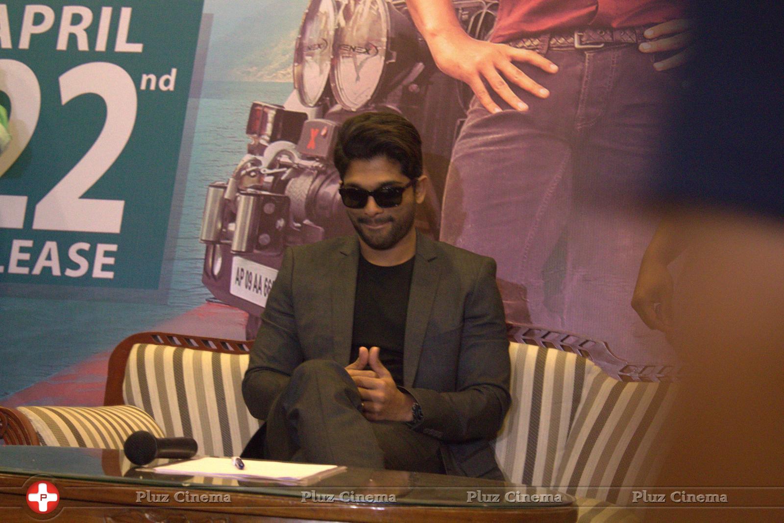 Allu Arjun at Sarrainodu Bangalore Press Meet Photos | Picture 1298441