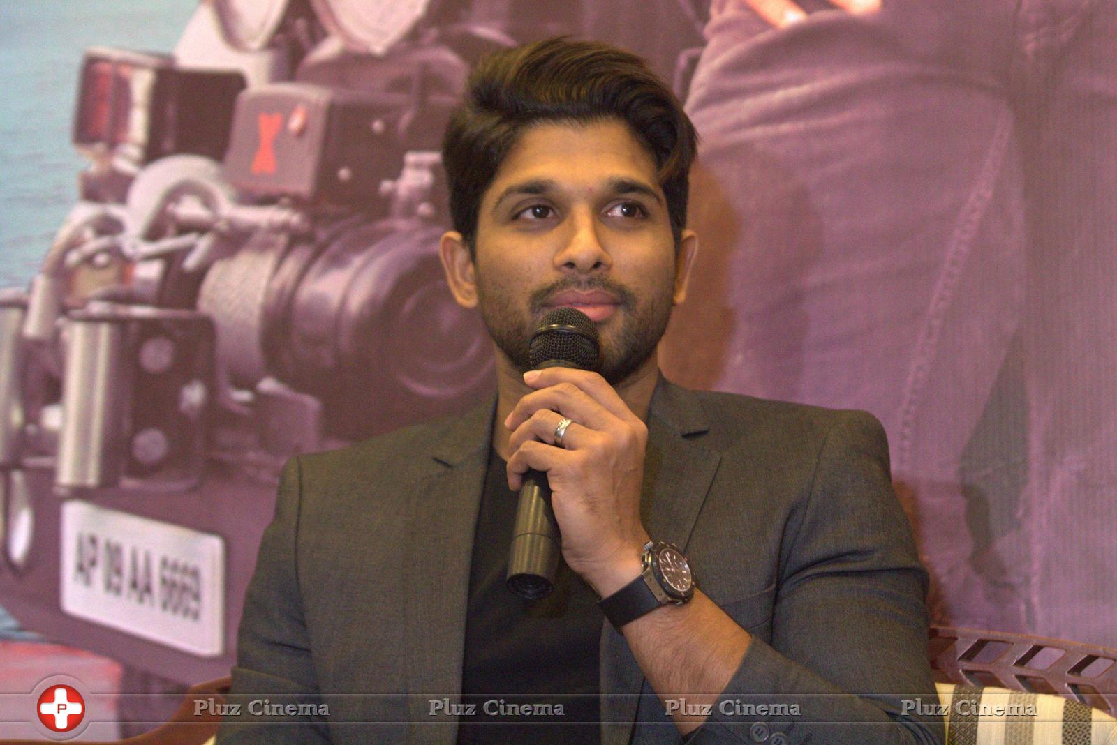 Allu Arjun at Sarrainodu Bangalore Press Meet Photos | Picture 1298443